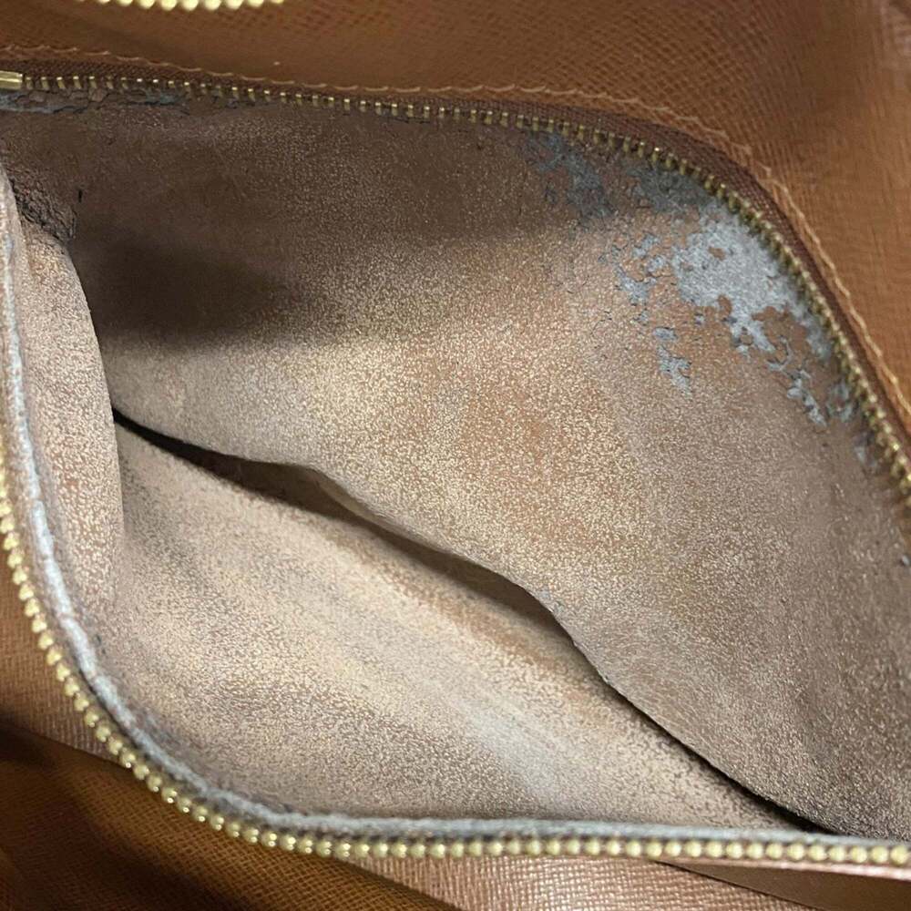 LOUIS VUITTON Authentic Brown Monogram Boulogne 30 Shoulder Bag - Picture 7 of 12